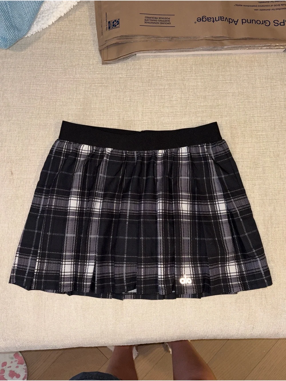 ALO Yoga Varsity Tennis Skirt Legacy Plaid Pattern Pleated Mini Skort Size Small